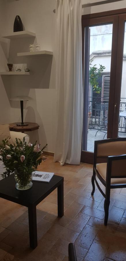 Penthouse Luxury Quattro Canti Palermo Exterior photo